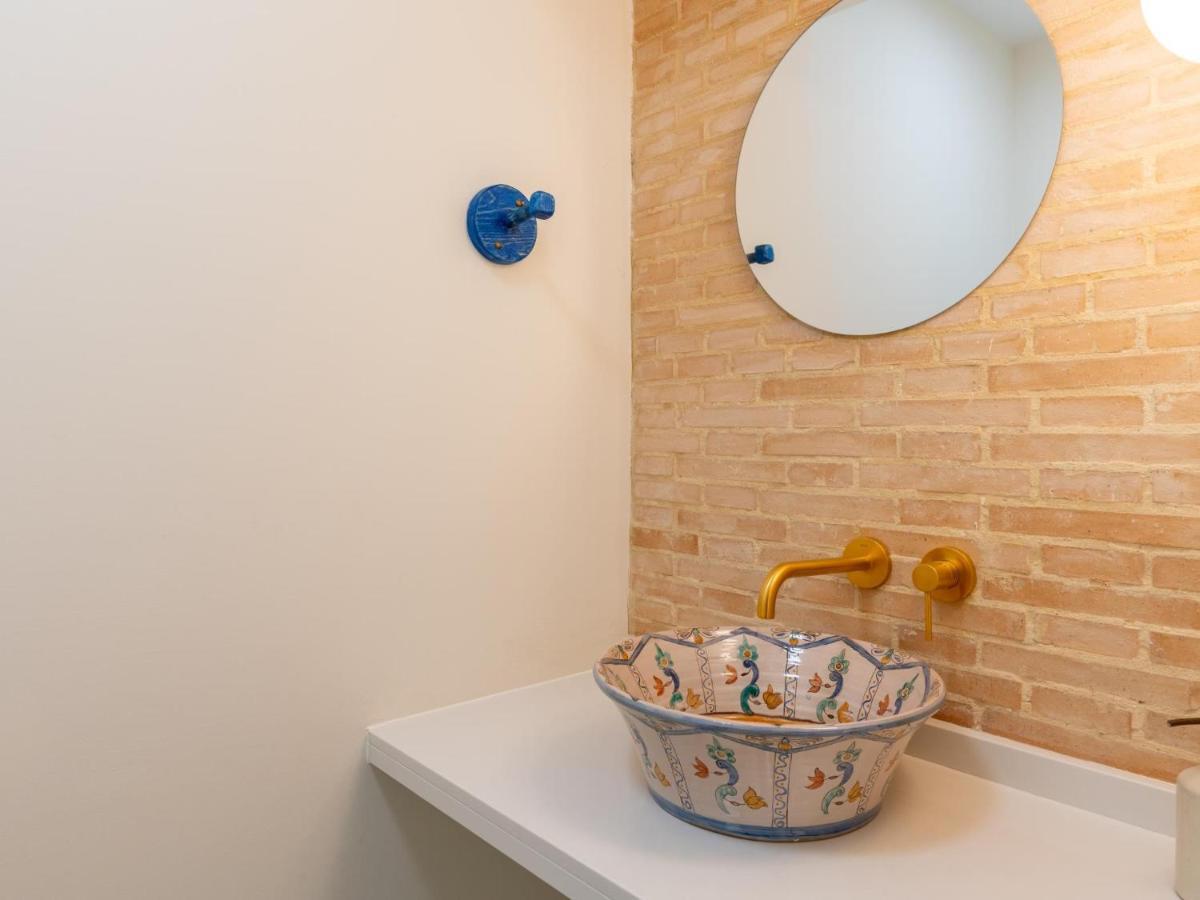 Holi-Rent Penthouse Penuelas Seville Luaran gambar