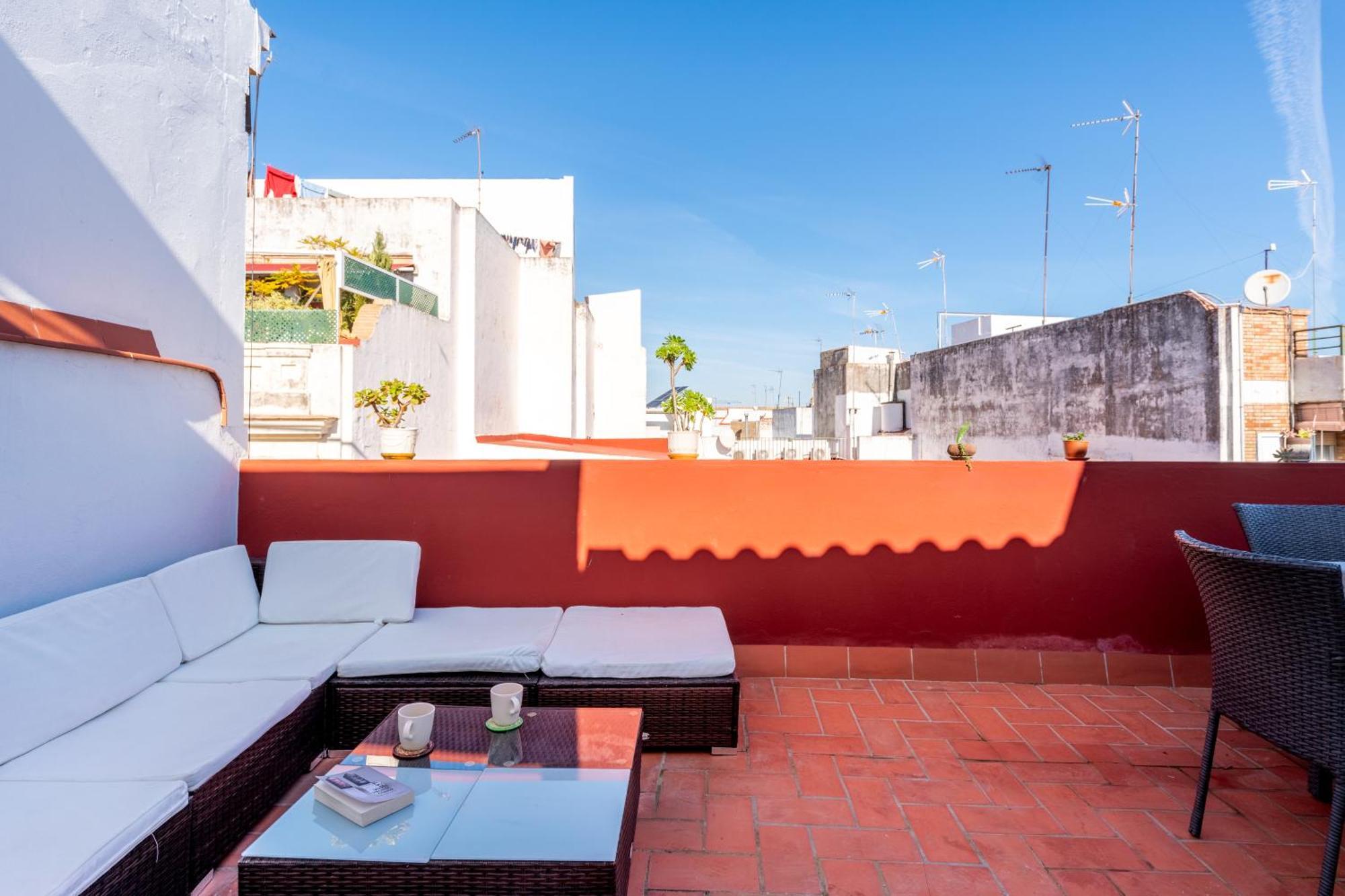 Holi-Rent Penthouse Penuelas Seville Luaran gambar